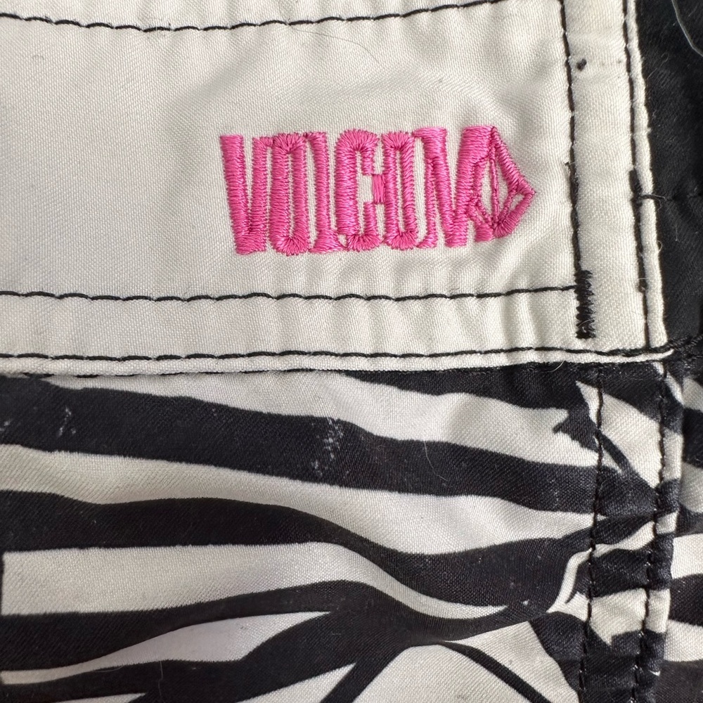 **3 for $15**Volcom Women's Black and White Shorts